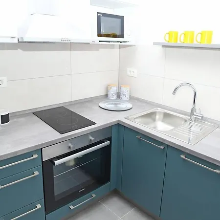 Magical Apartment Split